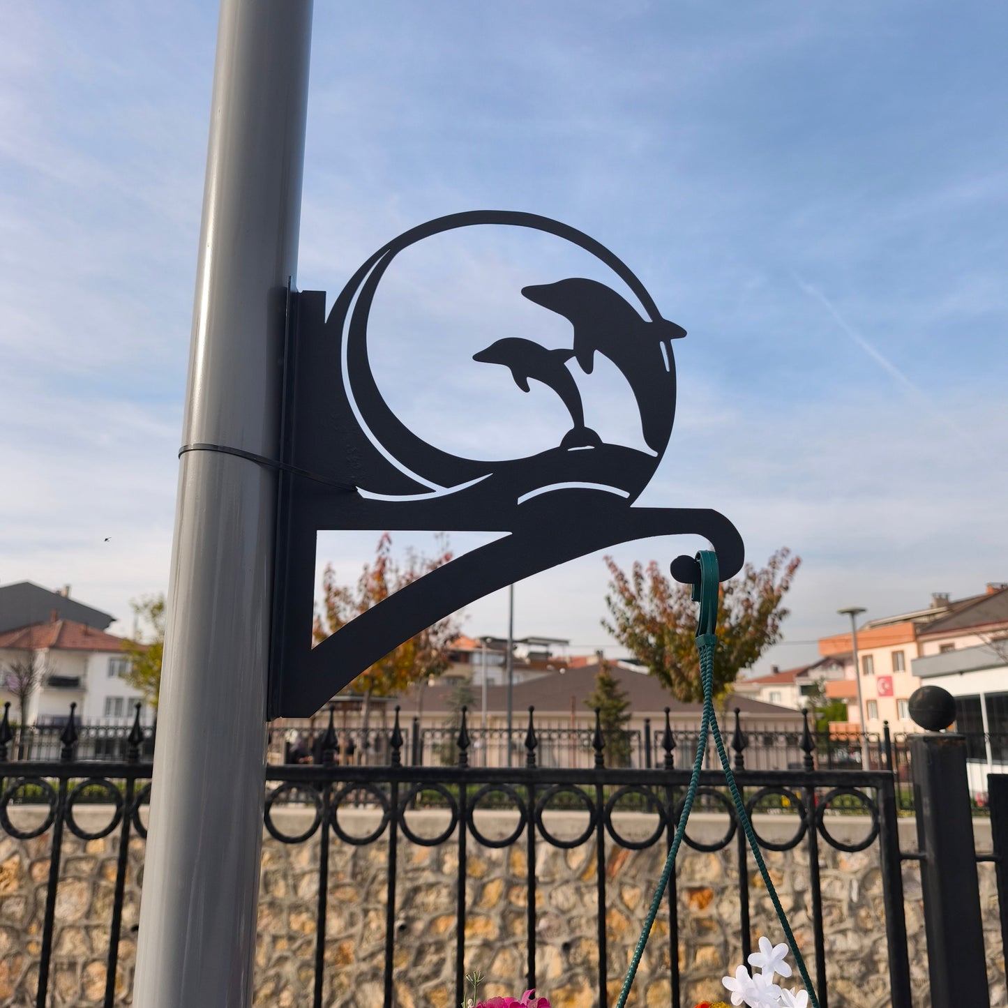 Yunuslar Çiçek Askı Metali