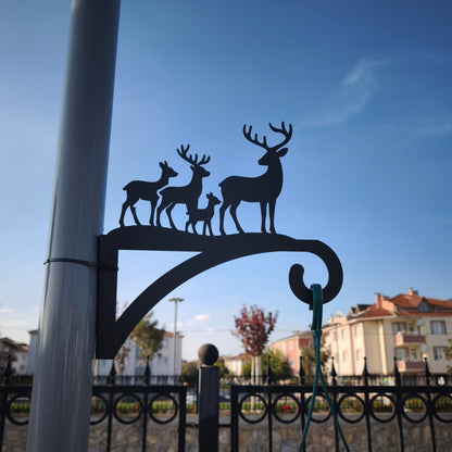 Geyikler Figürlü Çiçeklik Askı Metali