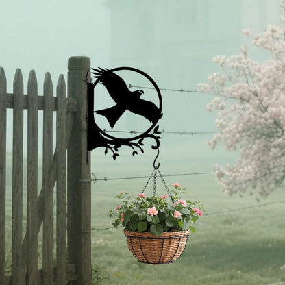 Kızıl Çaylak Kuşu Figürlü Çiçeklik Askı Metali