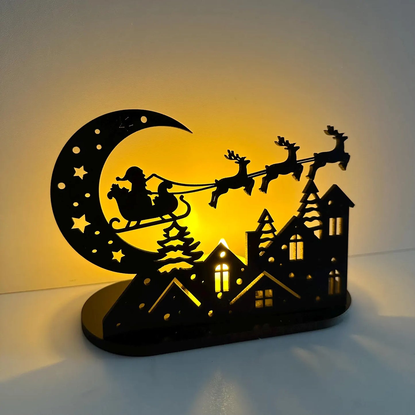 Noel Baba Evler Üstünde Mumluk Standı