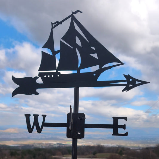 Gemi Figürlü Rüzgar Gülü