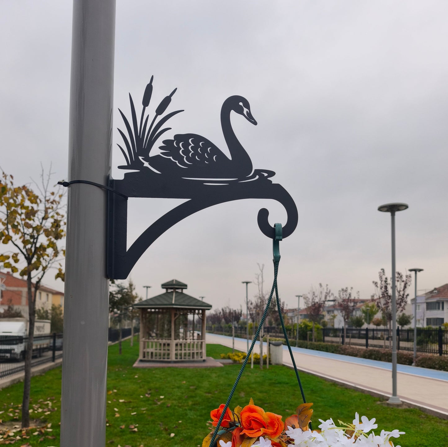 Kuğu Çiçek Askı Metali