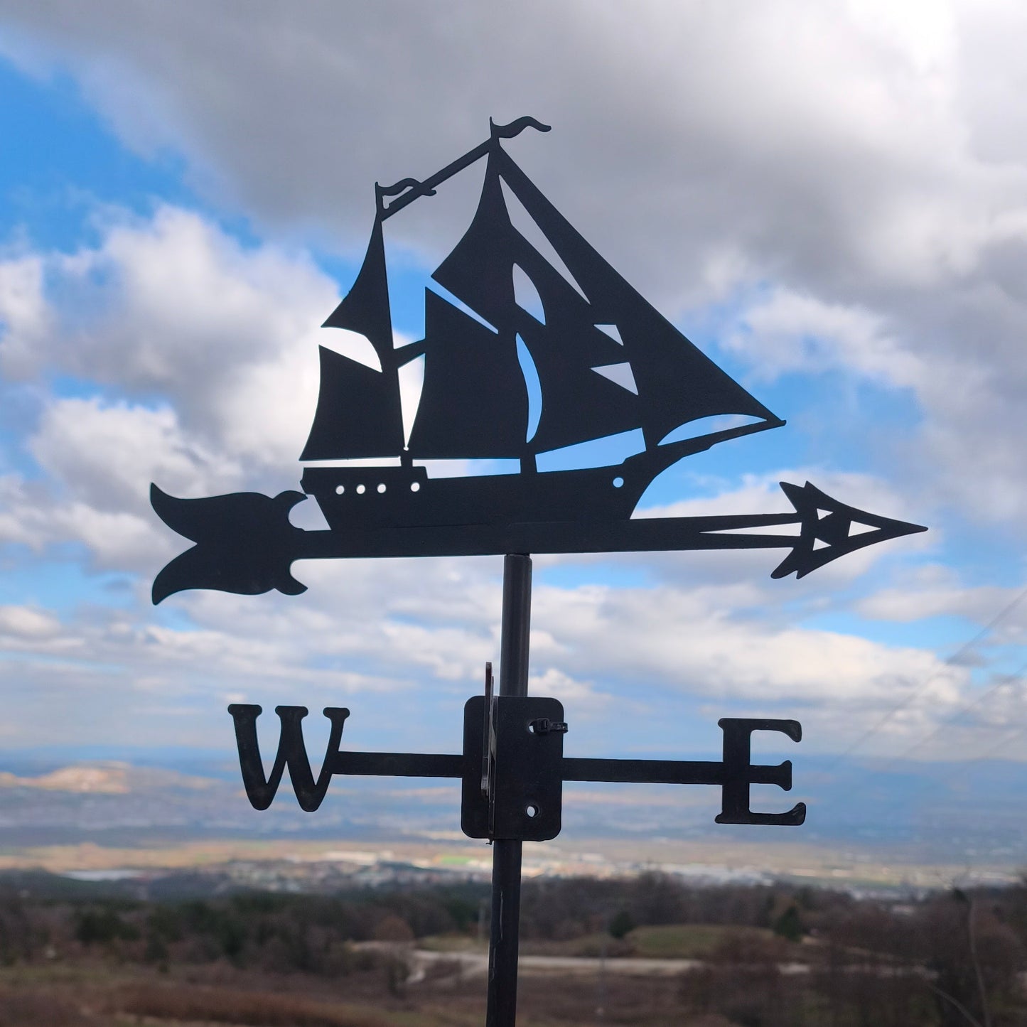 Gemi Figürlü Rüzgar Gülü