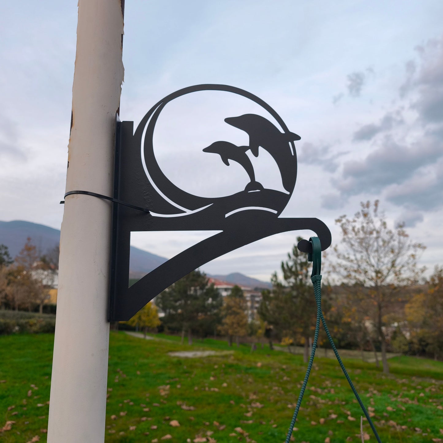 Yunuslar Çiçek Askı Metali